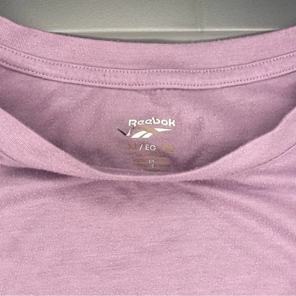 Reebok XL Women's Lavender Athletic Shirt PRELOVED - Picture 5 of 8